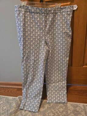 Talbots navy and white Chatham crop pants size 12 - side zip